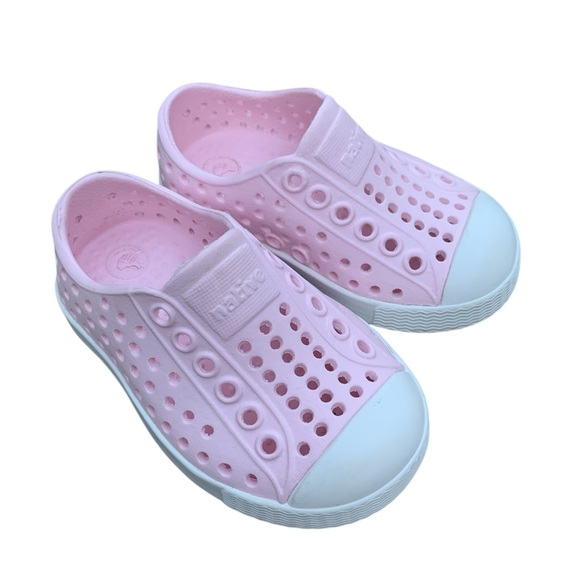 Native Shoes Kids Sneakers in Pink and White - Picture 1 of 9